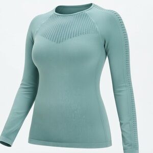 🆕 Sync Seamless Long-Sleeve Top XL